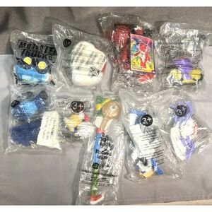 DQ TOY MIXED LOT OF 9 IN ORIGINAL PACKAGING (2575)